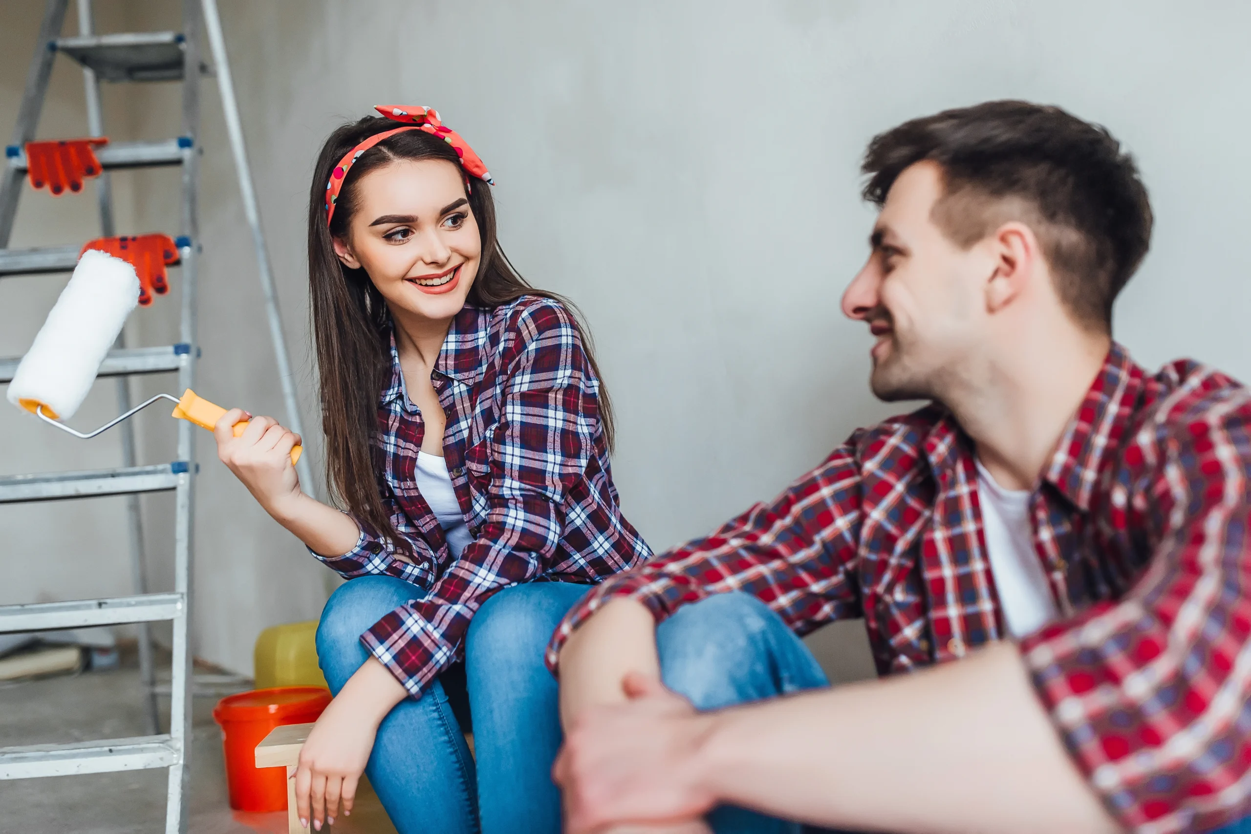 6 Mistakes To Avoid When Picking Wall Paint Colours